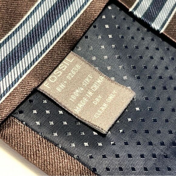 EUC Fossil Brand 54 Tie - Picture 7 of 8